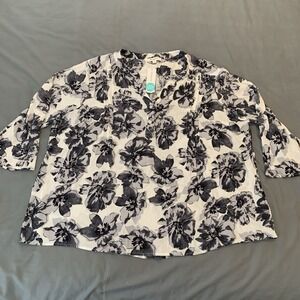 NWT Monday Fun Women's Plus Floral Print Kearney Henley Blouse Size 2X White New